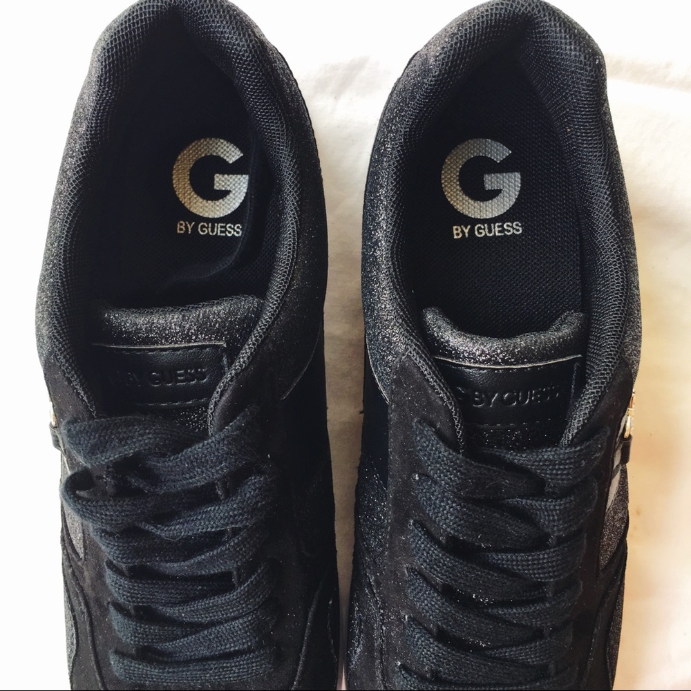 🛑RETURNING 2DAY🛑SEND OFFERS Guess BLACK SNEAKERS - Picture 7 of 8